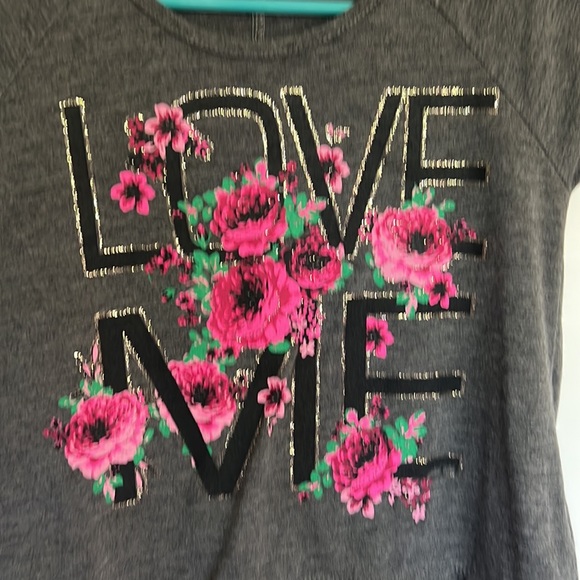 🌺2 for $12🌺 Love Me Floral Shirt - Picture 2 of 6
